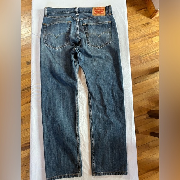 Levi’s 505 Jeans Size 32X30 - Picture 2 of 7